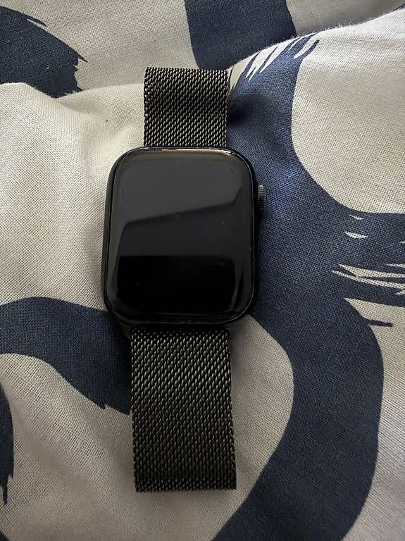 Smartwatch: Apple Watch Series 9 nero – D'occasion à Lugaggia par gaj_ttv6 2