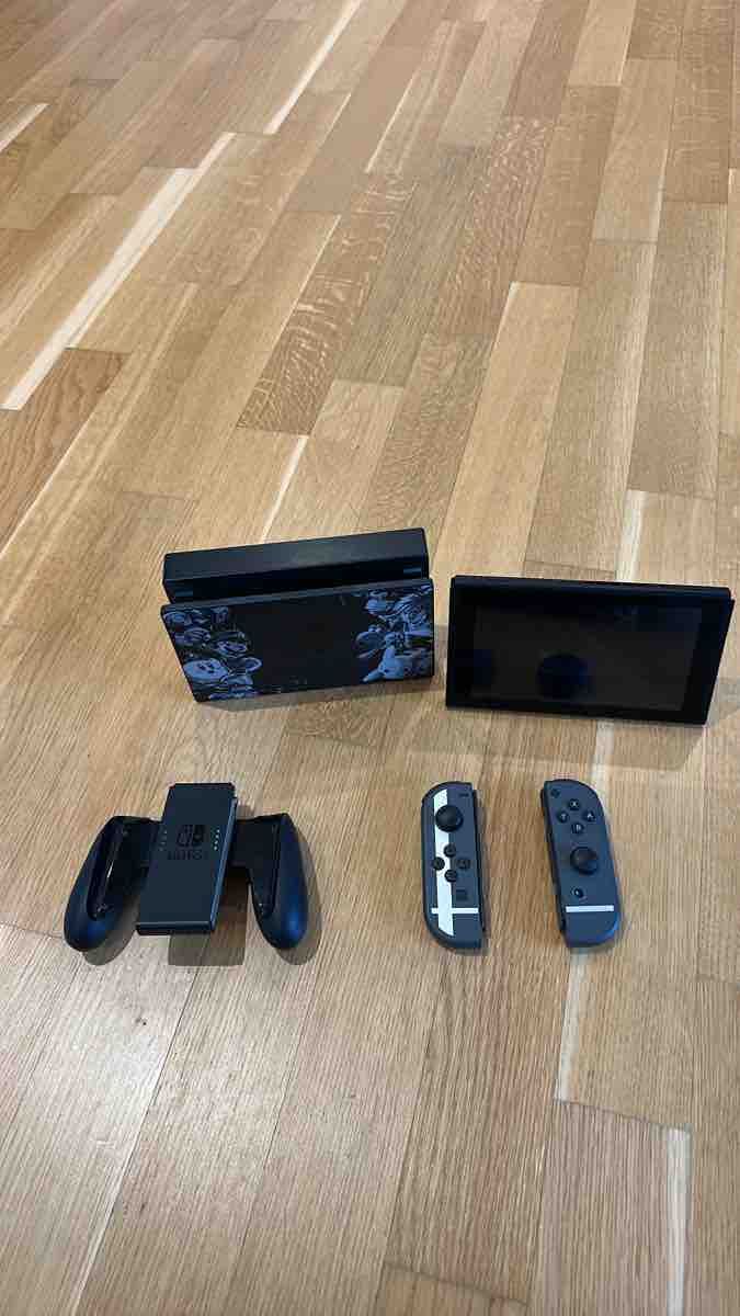 Nintendo Konsolen: Nintendo Switch 1 Super Smash Bros. Edition + Pro Controller – Neu (gemäss Beschreibung) aus Aarburg von jenny072 1