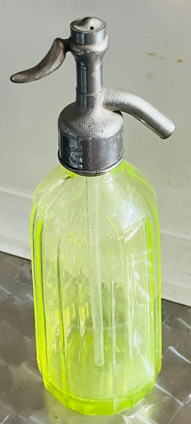 Bottiglie: Syphonflasche Uranglas gelb – Usato da Utzenstorf venduto da bjse 1