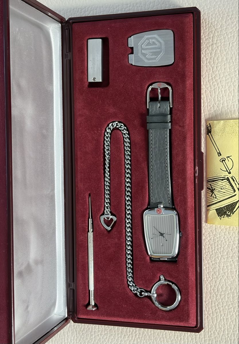 Orologi: Montre MG de collection, set complet avec accessoires – Nuovo (secondo la descrizione) da Posieux venduto da Angeles82 5