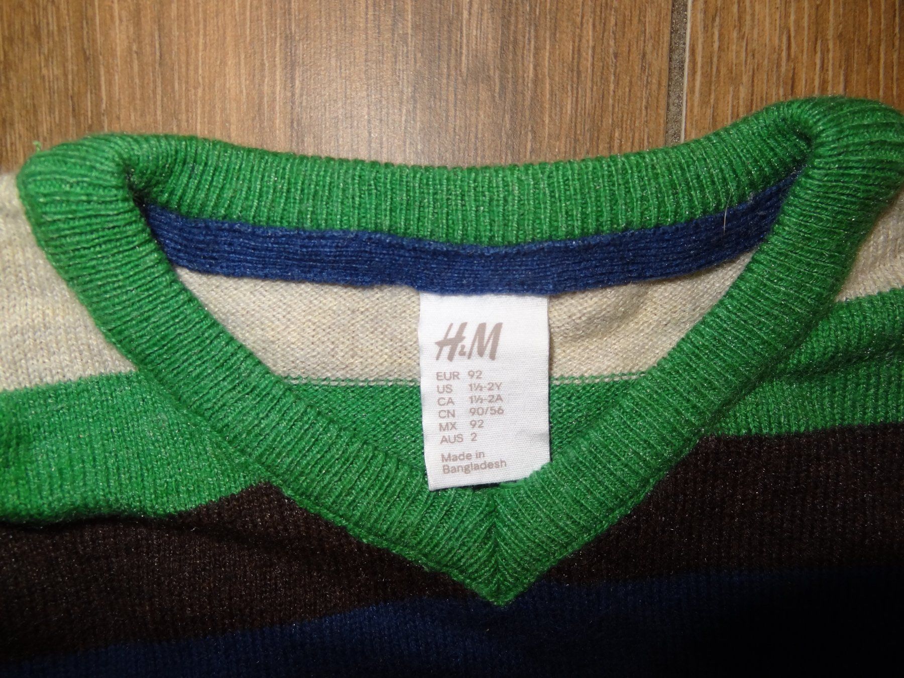 H&M Pullover & Sweatshirts: Pull enfant H&M rayé multicolore taille 92 – Gebraucht aus Satigny von salvatore73 1