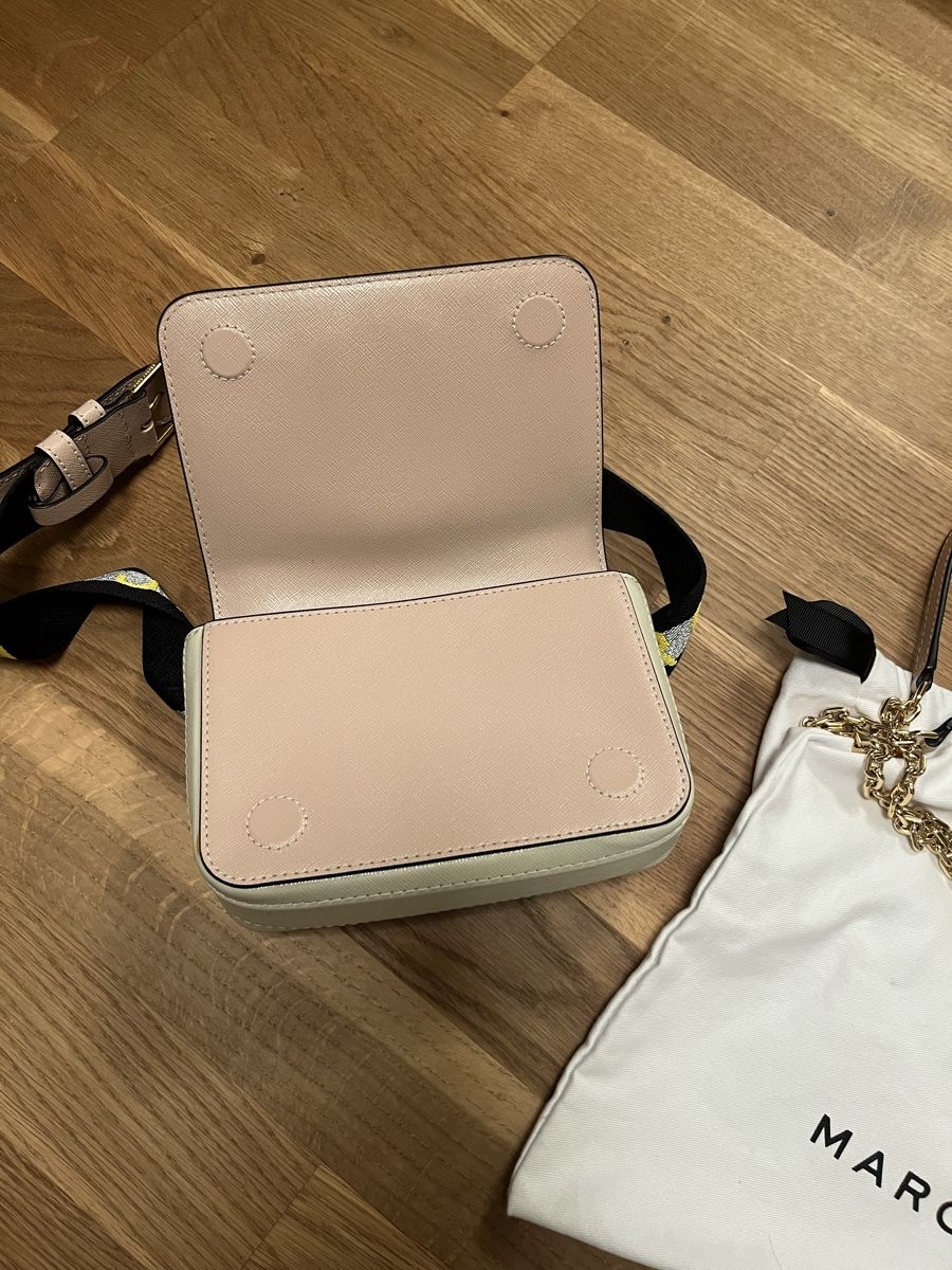 Marc Jacobs Borse da donna: Marc Jacobs Bauch-/Umhängetasche – Usato da Hünibach venduto da ChristaMaria 2