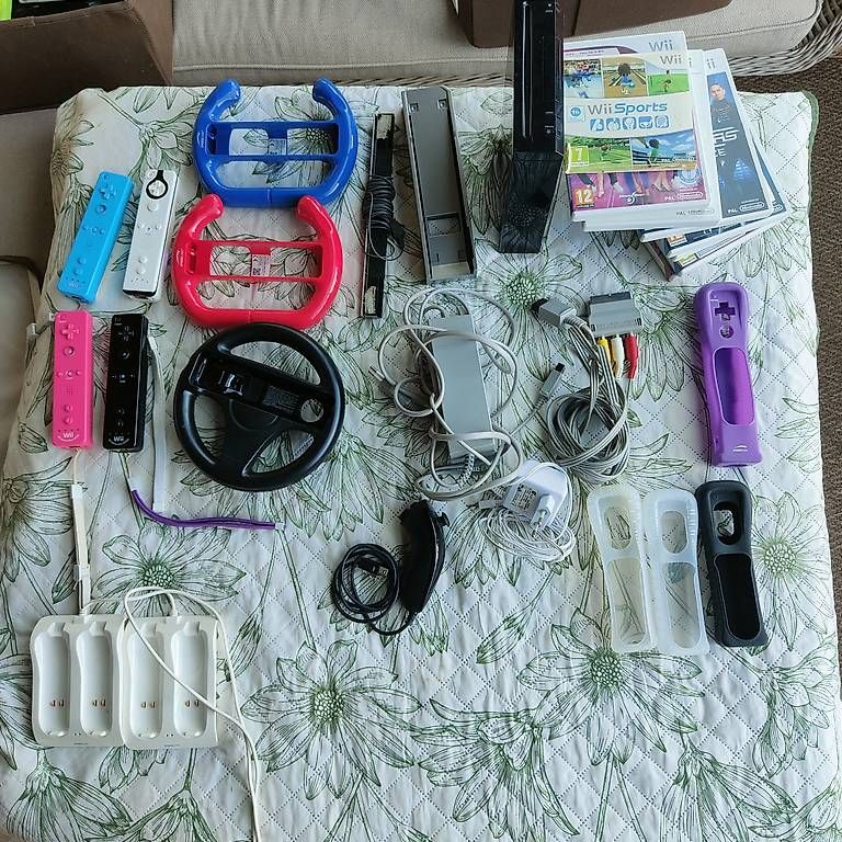Console: Nintendo Wii Completa + 4 Telecomandi + Accessori + Giochi – Usato da Losone venduto da mar_n5ds 3