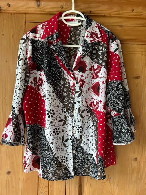 Gerry Weber Camicette: Gerry Weber bunte Sommerbluse Gr. 44 Patchwork neuwertig – Usato da Hagendorn venduto da Teora66
