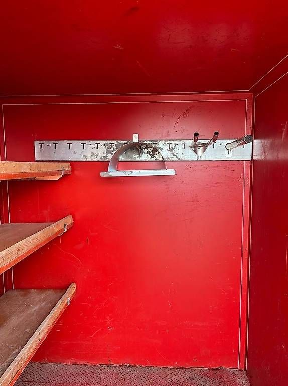 Contenitori edile: Lagercontainer 8' isoliert Stauraum Werkzeugcontainer – Usato da St. Gallenkappel venduto da wihatomo 6