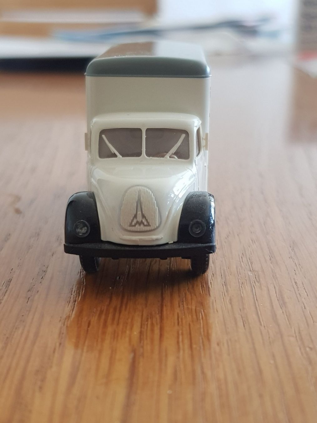 Brekina Modellautos: Magirus Hauber 1/87 Tilsiter – Gebraucht aus Vordemwald von TGV9497 3