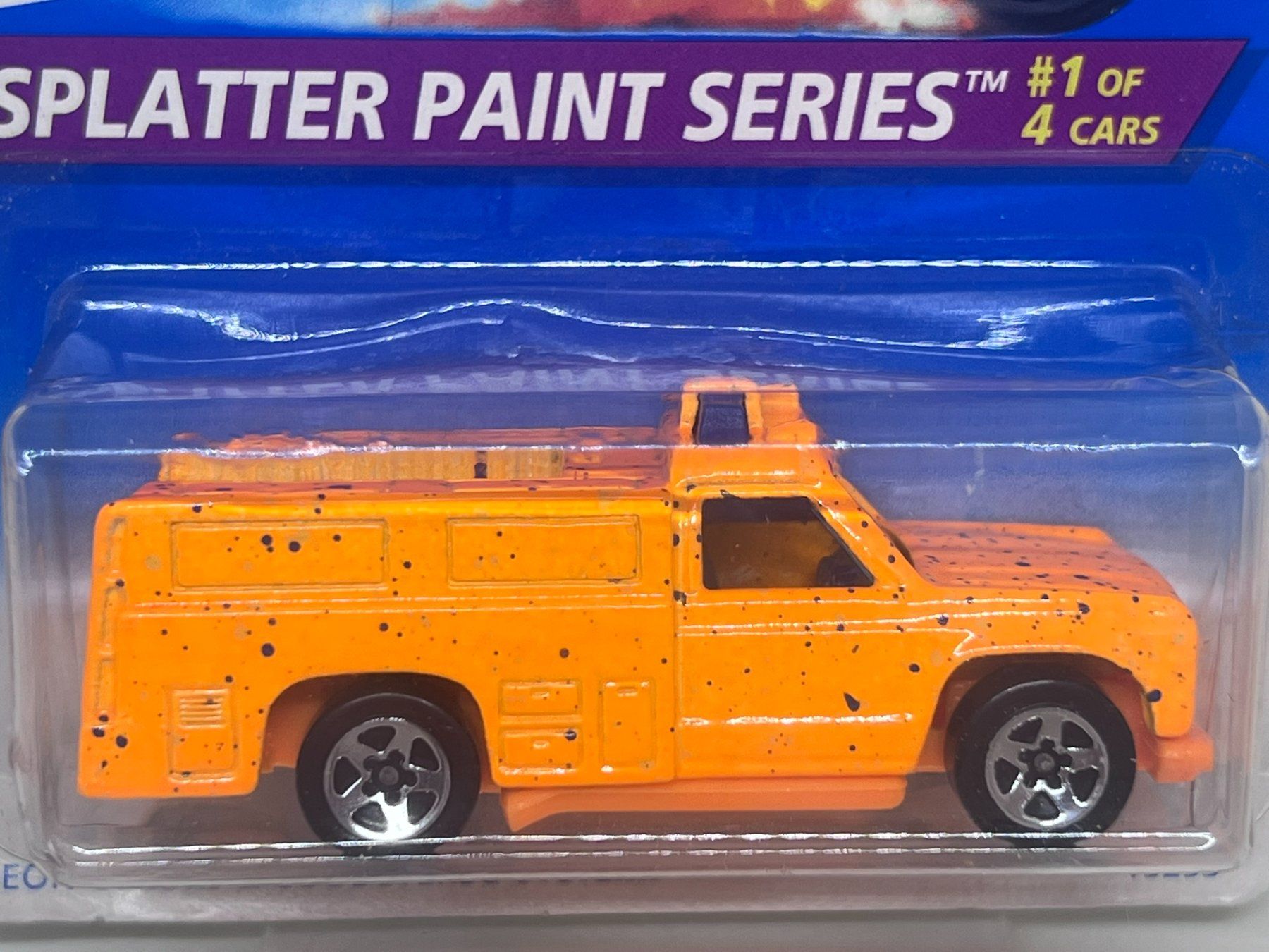 Hot Wheels Modellini d'auto: Hot Wheels Rescue Ranger – Nuovo e nell'imballaggio originale da Wildegg venduto da LaaBoutique 1