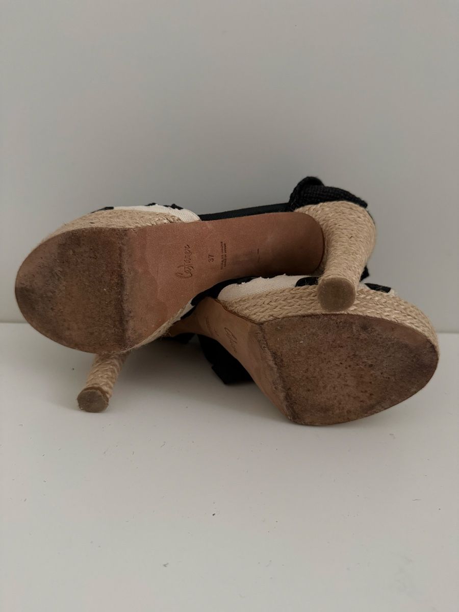 Scarpe da donna: SCHWARZE ESPADRILLE-PUMPS VON CASTAÑER – Usato da Stettlen venduto da Beauty-19 5