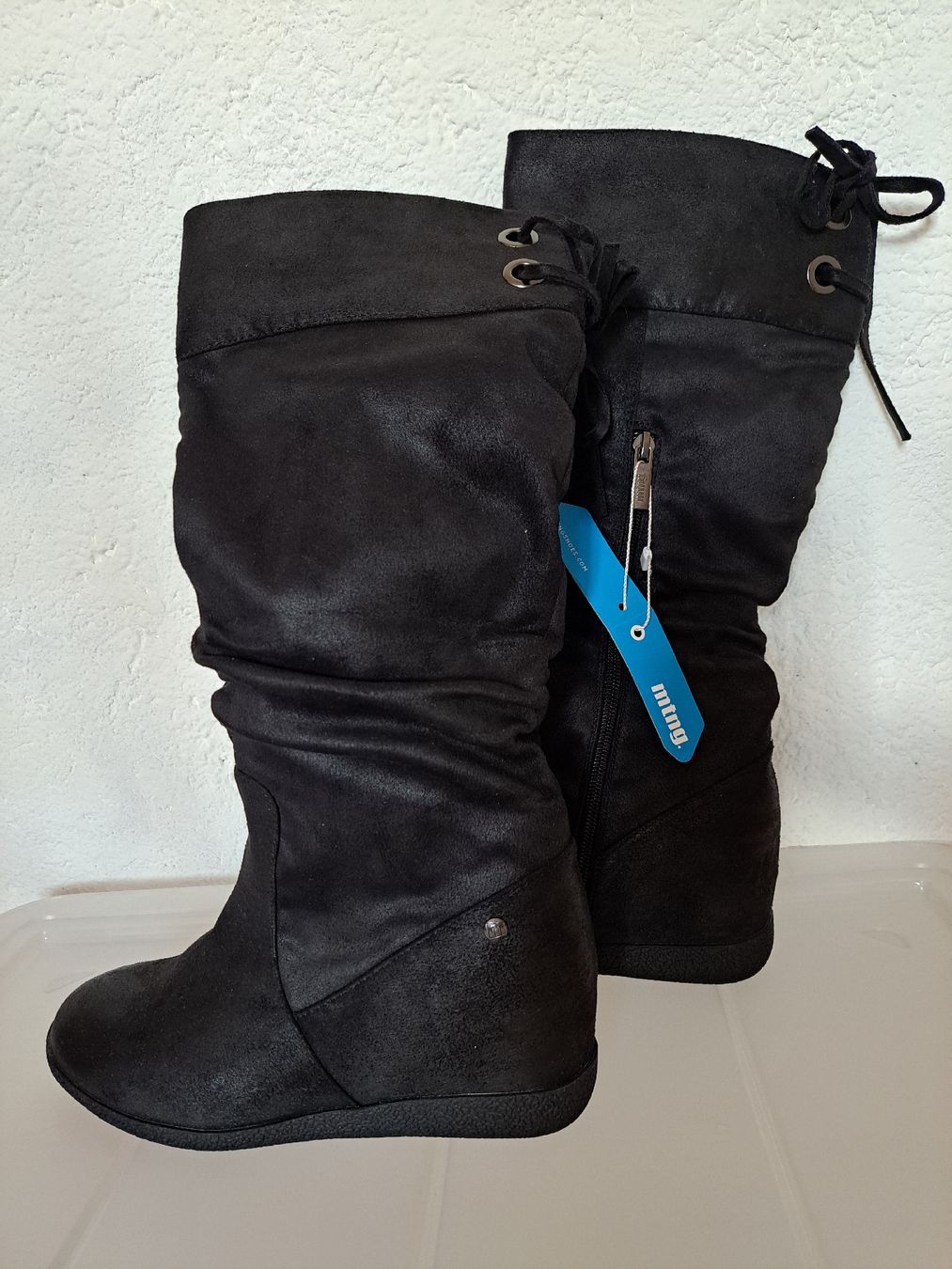 Damenschuhe: Bottes MTNG neuves 39  – Neu und originalverpackt aus Ravoire von Billsen 1