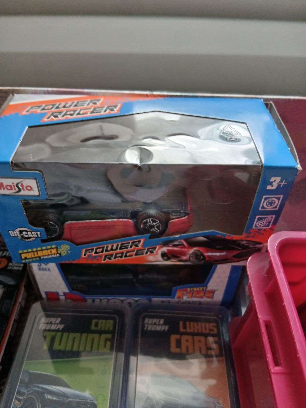 Modellautos: Eine box mit autos  – Gebraucht aus Balsthal von Marica75 1