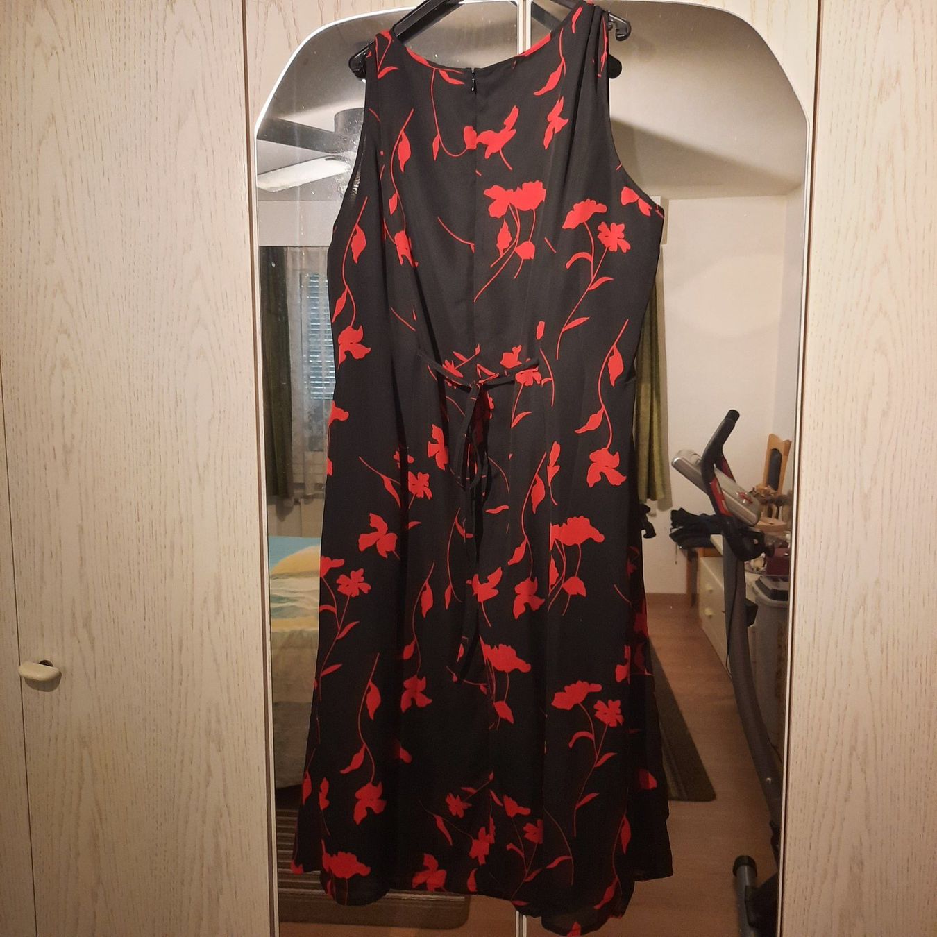 Vestiti: Cocktail-Partykleid NEU  gr.52 – Nuovo (secondo la descrizione) da Buochs venduto da Nyima21 1