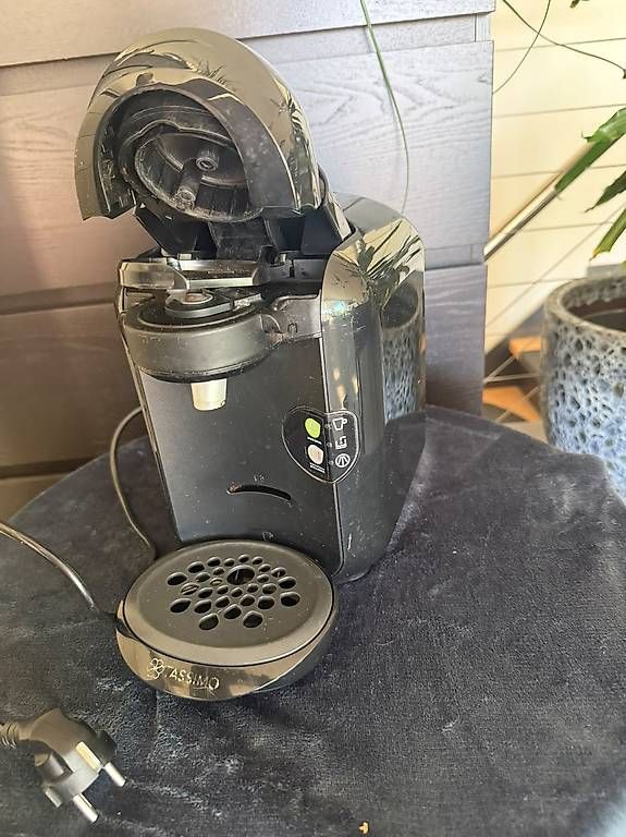 Macchine per caffè & Macchine per espresso: Tassimo Bosch Kaffeemaschine – Usato da Gams venduto da tin_2q8y 3