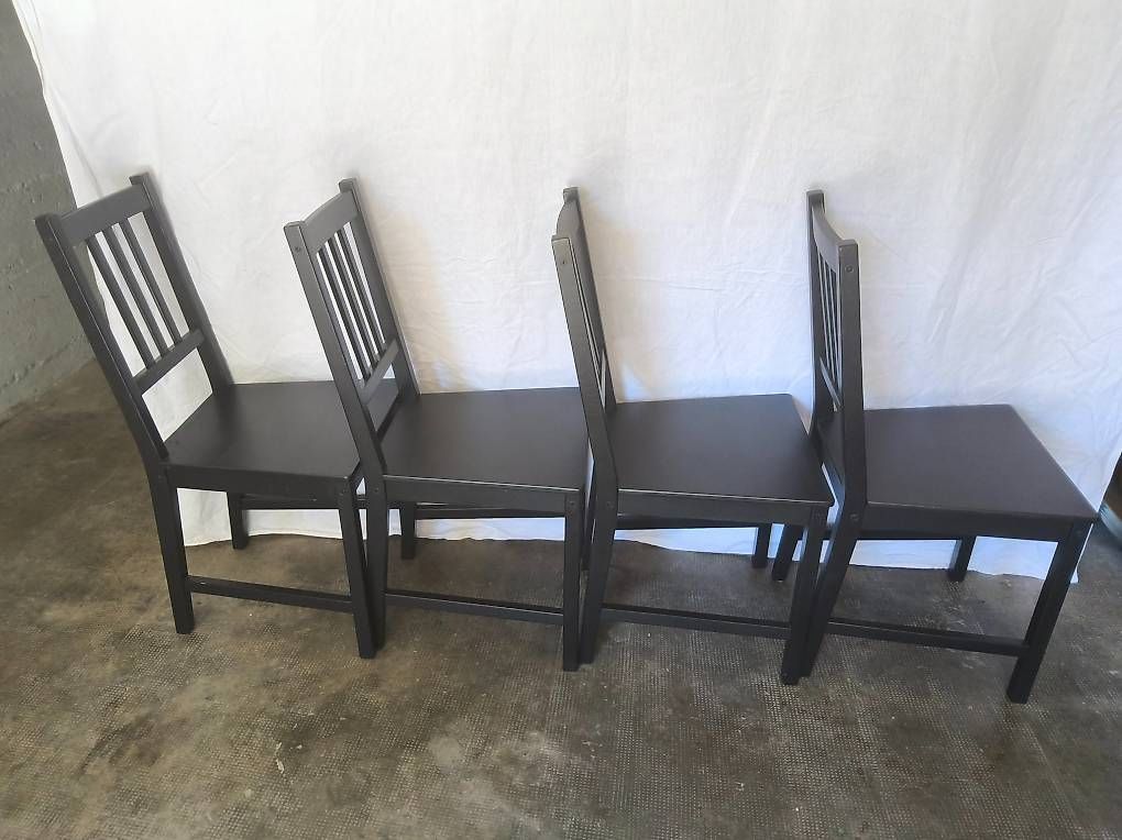 Chaises: 4 chaises IKEA STEFAN noires – D'occasion à Lausanne par ber_qk5j 2