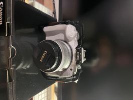 Canon EOS R50