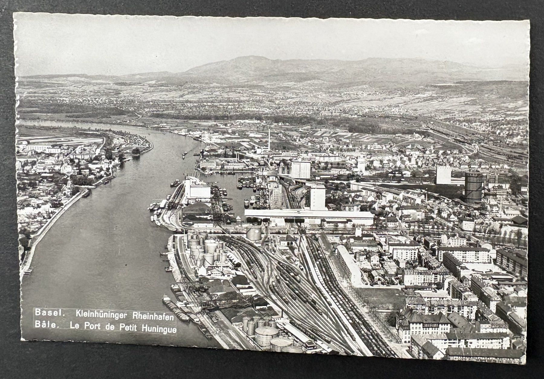 Cartoline postali: ANSICHTSKARTE BASEL KLEINHÜNIGEN-RHEINHAFEN – Usato da Ostermundigen venduto da crazy-horse-1840