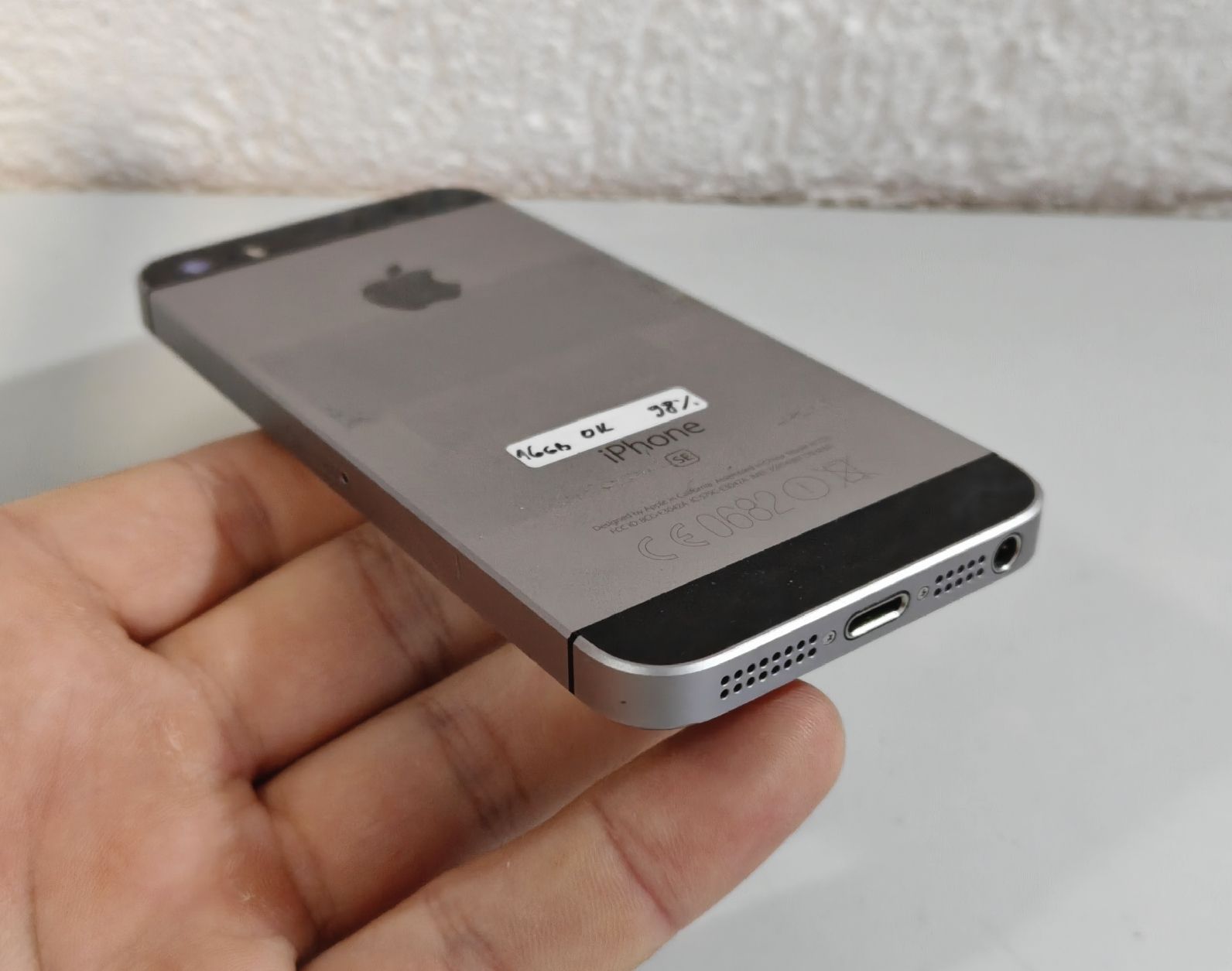 Apple Telefoni cellulari / Smartphones: iPhone SE – Usato da Ehrendingen venduto da Rocky985 4