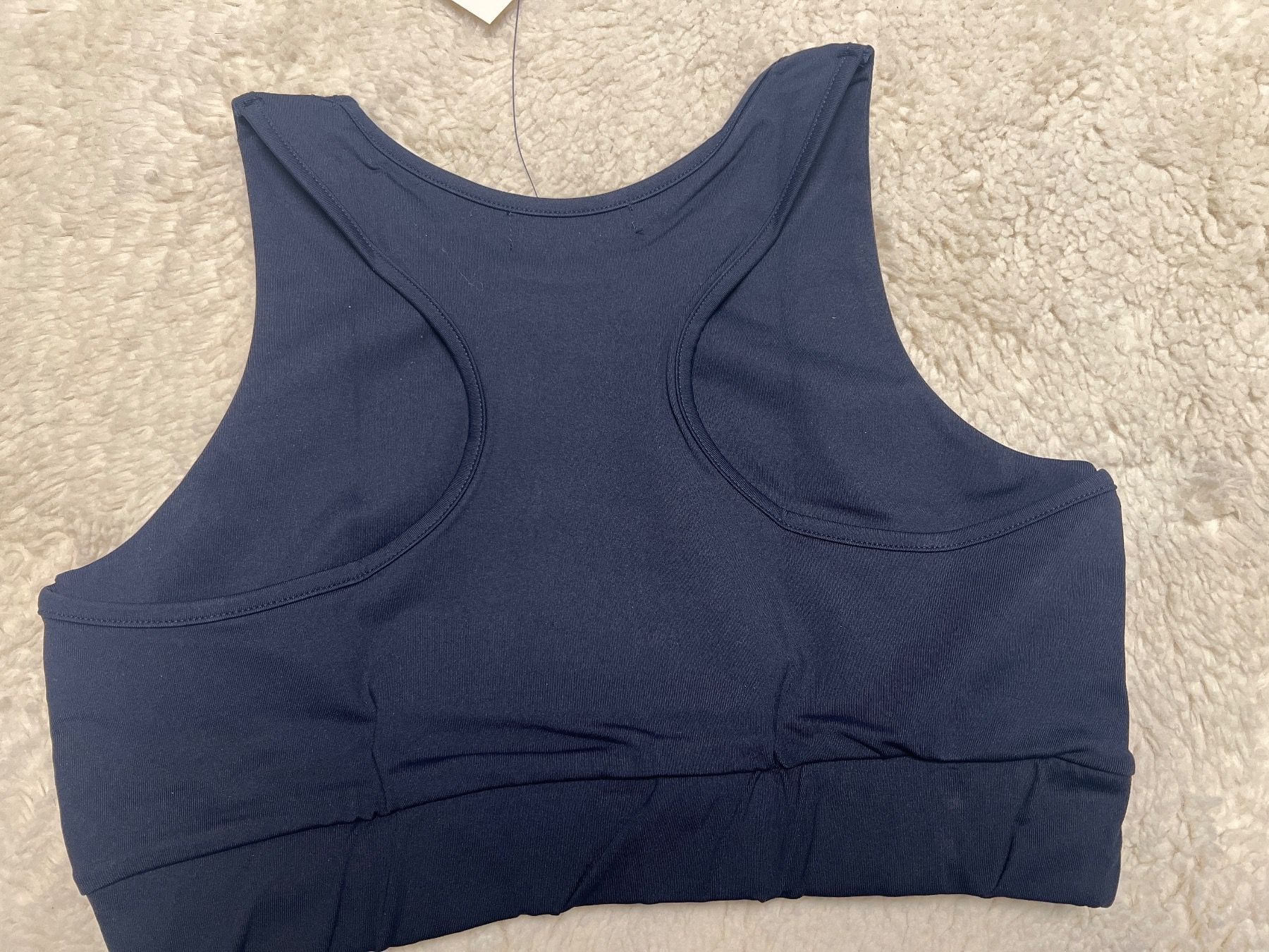 Top: Brassière sport   taille M neuve – Nuovo e nell'imballaggio originale da Chenens venduto da anasantos90 3