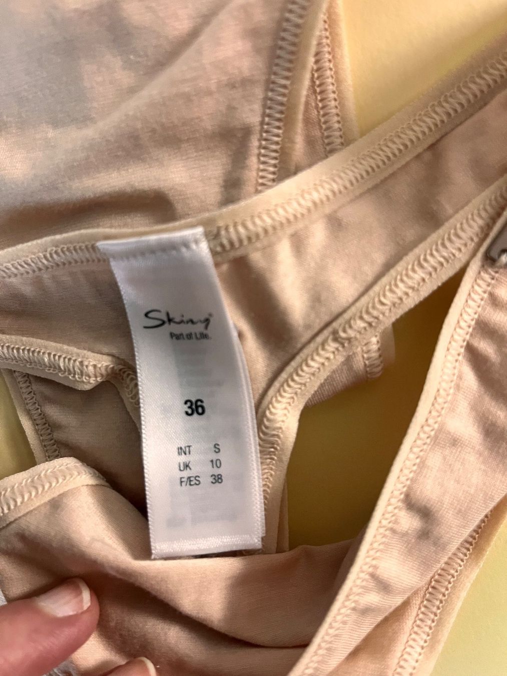 Autres dessous: SKINY, Essentials Light, String, Grösse. 36 (S), 3 Stück – Neuf avec emballage d'origine à Rudolfstetten par gst_g7xl 2