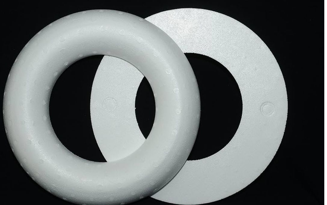 Kit bricolage: DIY Wreath Polystyrene Foam Ring 6x – Nuovo (secondo la descrizione) da Waedenswil venduto da Paps04
