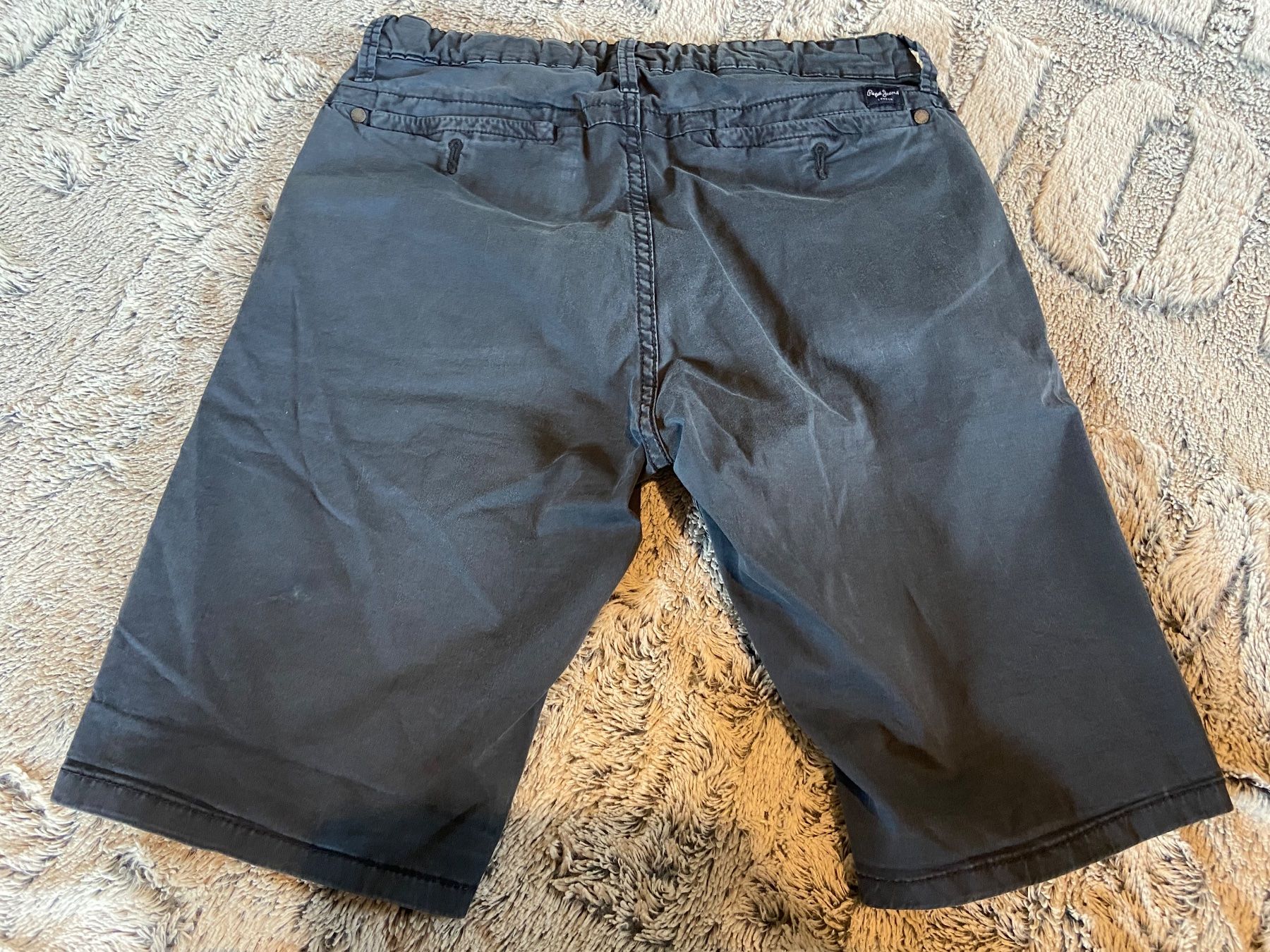 Pepe Jeans Pantaloni: Short Pepe Jeans 13/14 ans – Usato da Epalinges venduto da madeleine05 2