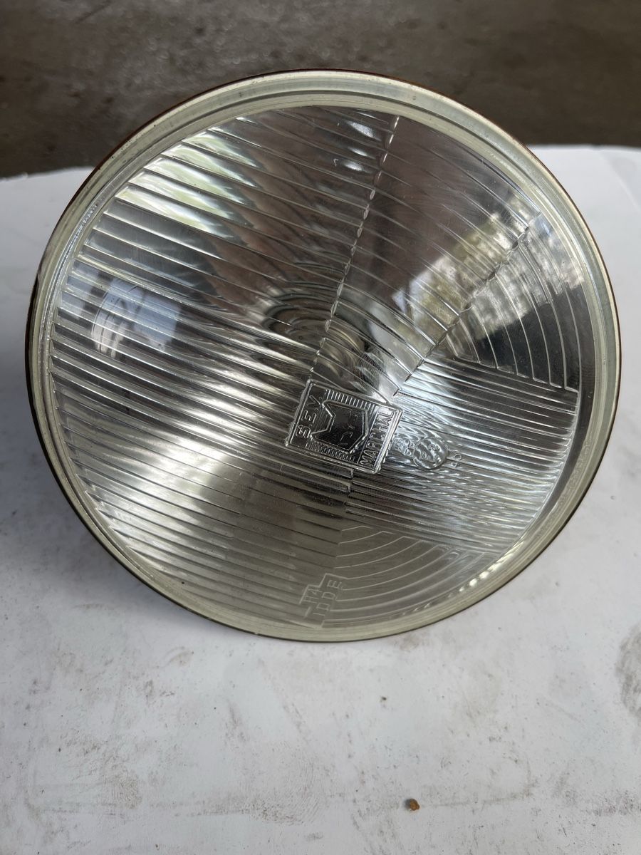 Toutes les pièces auto: Oldtimer Lampe – D'occasion à Altbüron par Garage-Bulak