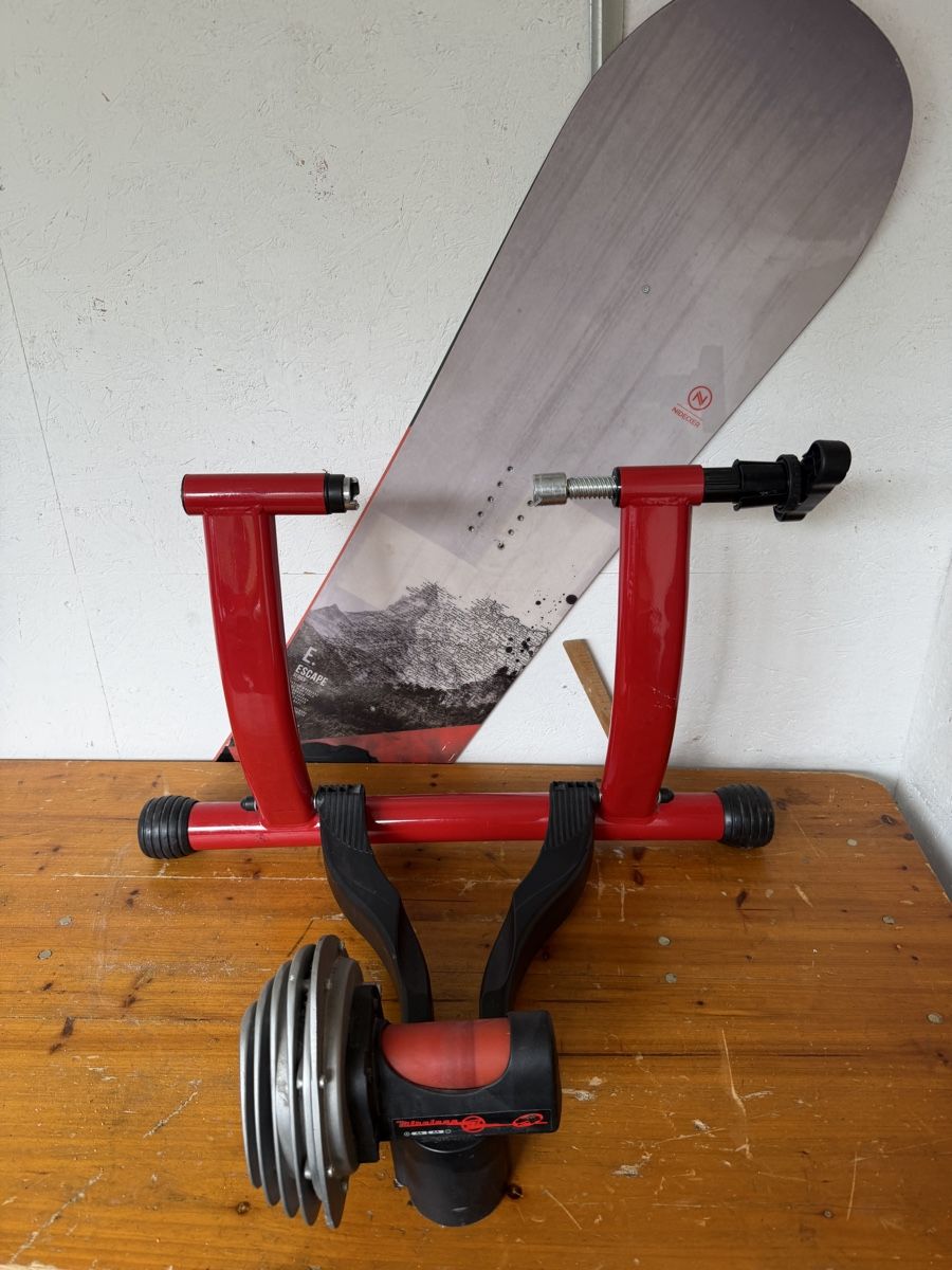Hometrainer: Elite Hometrainer  – Gebraucht aus Murten von Ski-Outlet 3
