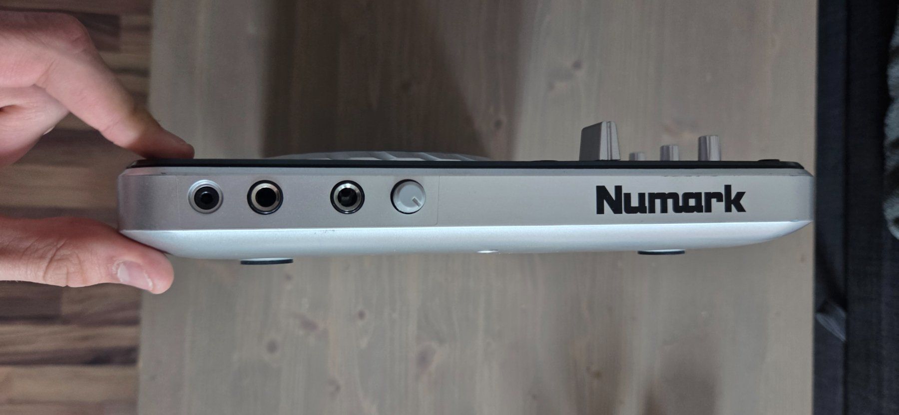 Numark Mischpulte: Numark mixtrack quad – Gebraucht aus Remigen von gia_r6nx 2