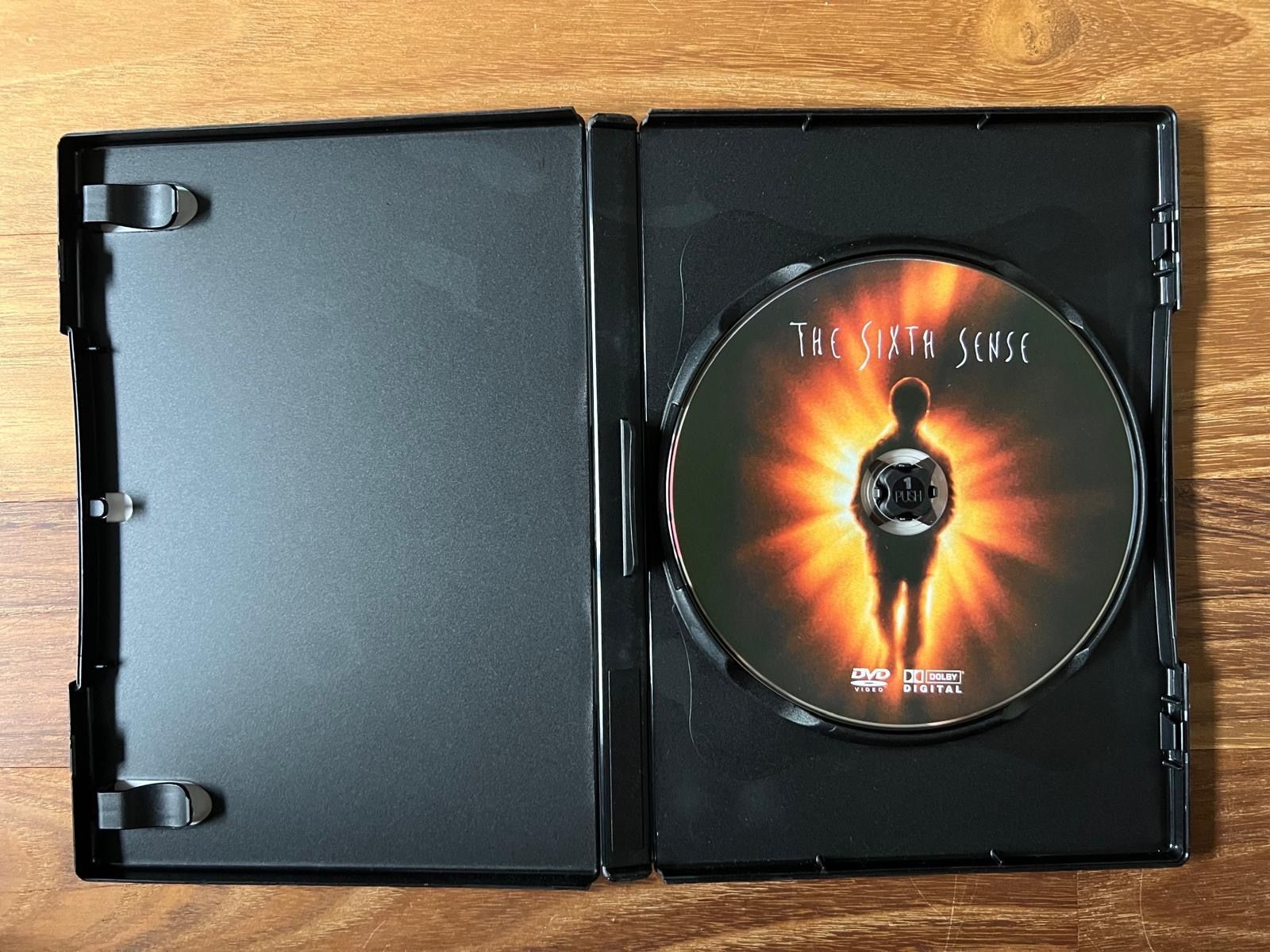 Alle DVDs: DVD The Sixth Sense – Gebraucht aus Erlinsbach von Michel2006 1