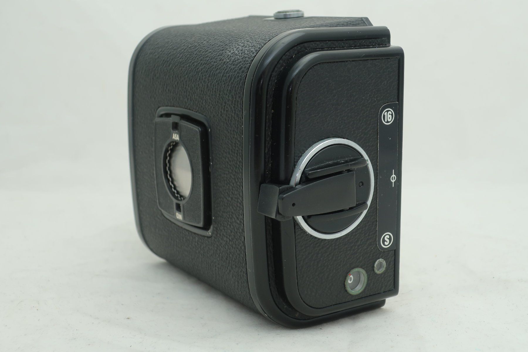 Hasselblad Fotocamera: Hasselblad A16 Magazin 645 – Usato da Zürich venduto da dnk_nrd8 2