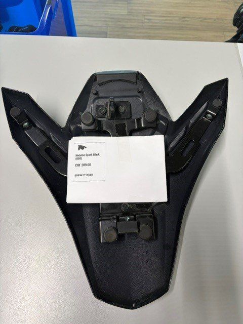 Kawasaki Tutti i ricambio per moto: Kawasaki Sitzabdeckung Z900 – Nuovo (secondo la descrizione) da Landquart venduto da jes_6zrh 1