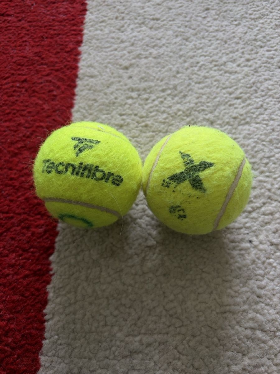 Palloni: Zwei Tennisbälle  – Usato da Ittigen venduto da tij_dvs7