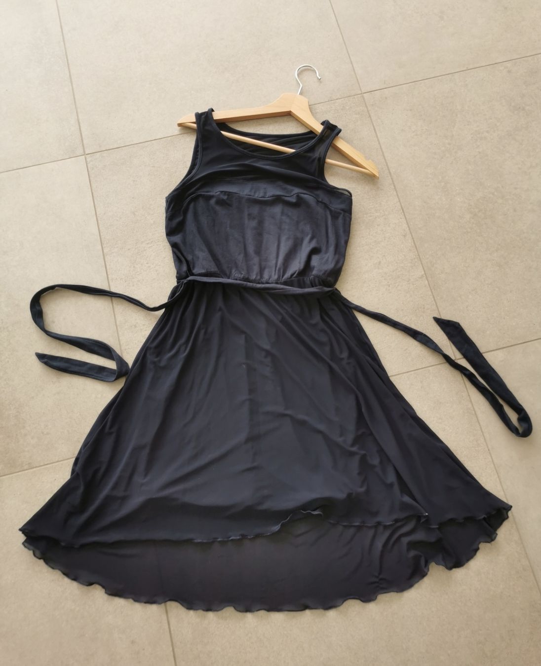 Vestiti: Robe bleue marine Even Odd taille S – Usato da Longirod venduto da DigiSmart