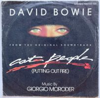 DAVID BOWIE - CAT PEOPLE (PUTTING OUT FIRE)