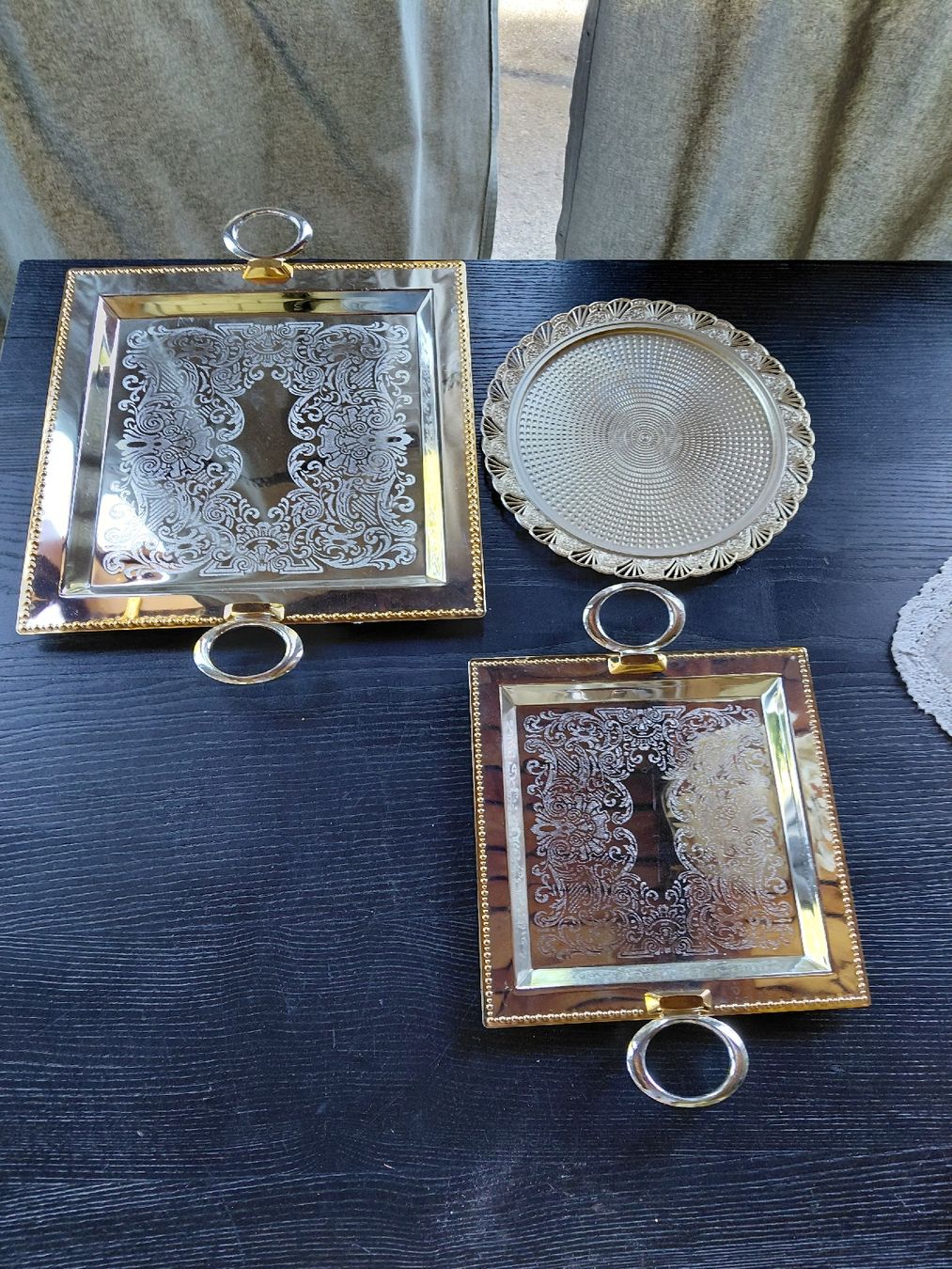 Plateaux: 3 dekorative Servierplatten – D'occasion à zuchwil par parson65