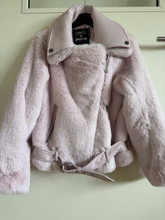 Veste GUESS rose en  fausse fourrure taille S
