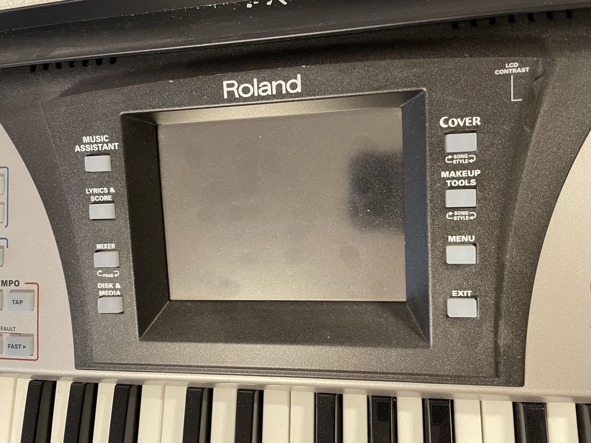 Roland Musikinstrumente: Keyboard Roland E-50 mit Ständer gebraucht – Gebraucht aus Lyss von Kmikado 3