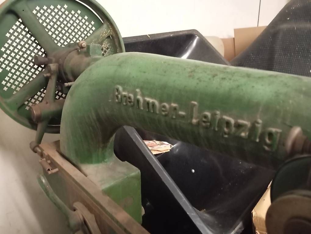 Bindegeräte: Riesen bostich, um Hefte zu klammern – Gebraucht aus Basel von Petergunn 3