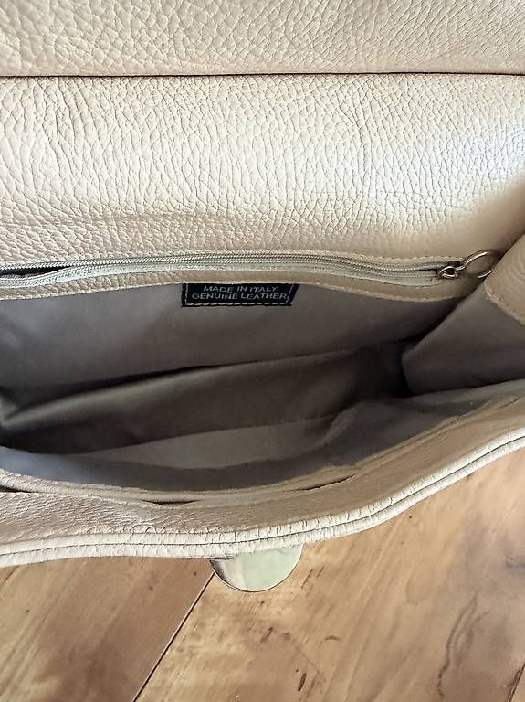 Taschen für Damen: Handtasche – Neu und originalverpackt aus Rossrüti von StellaPO 1