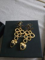 Chanel lange Ohrstecker mit Herz