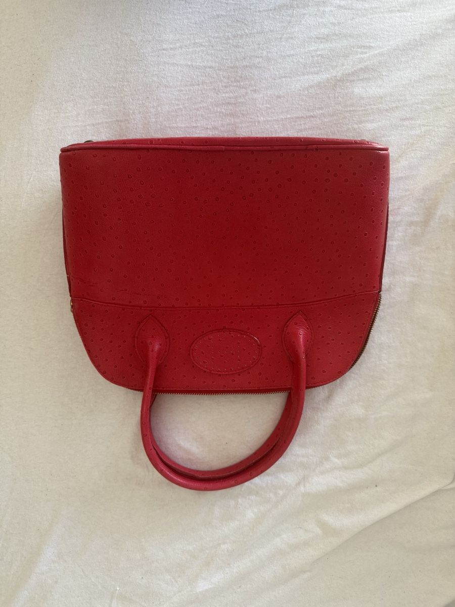 Taschen für Damen: Red Handbag Embossed Leather  – Gebraucht aus Lenzburg von sad_8mbt