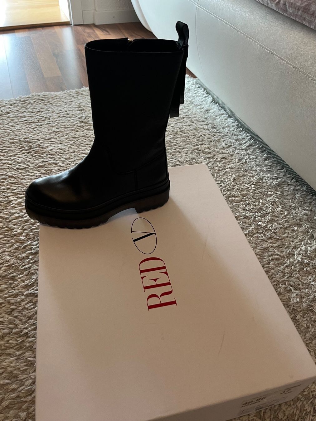 Valentino Scarpe da donna: Red Valentino boots 37 – Nuovo e nell'imballaggio originale da Laupen BE venduto da Smythe