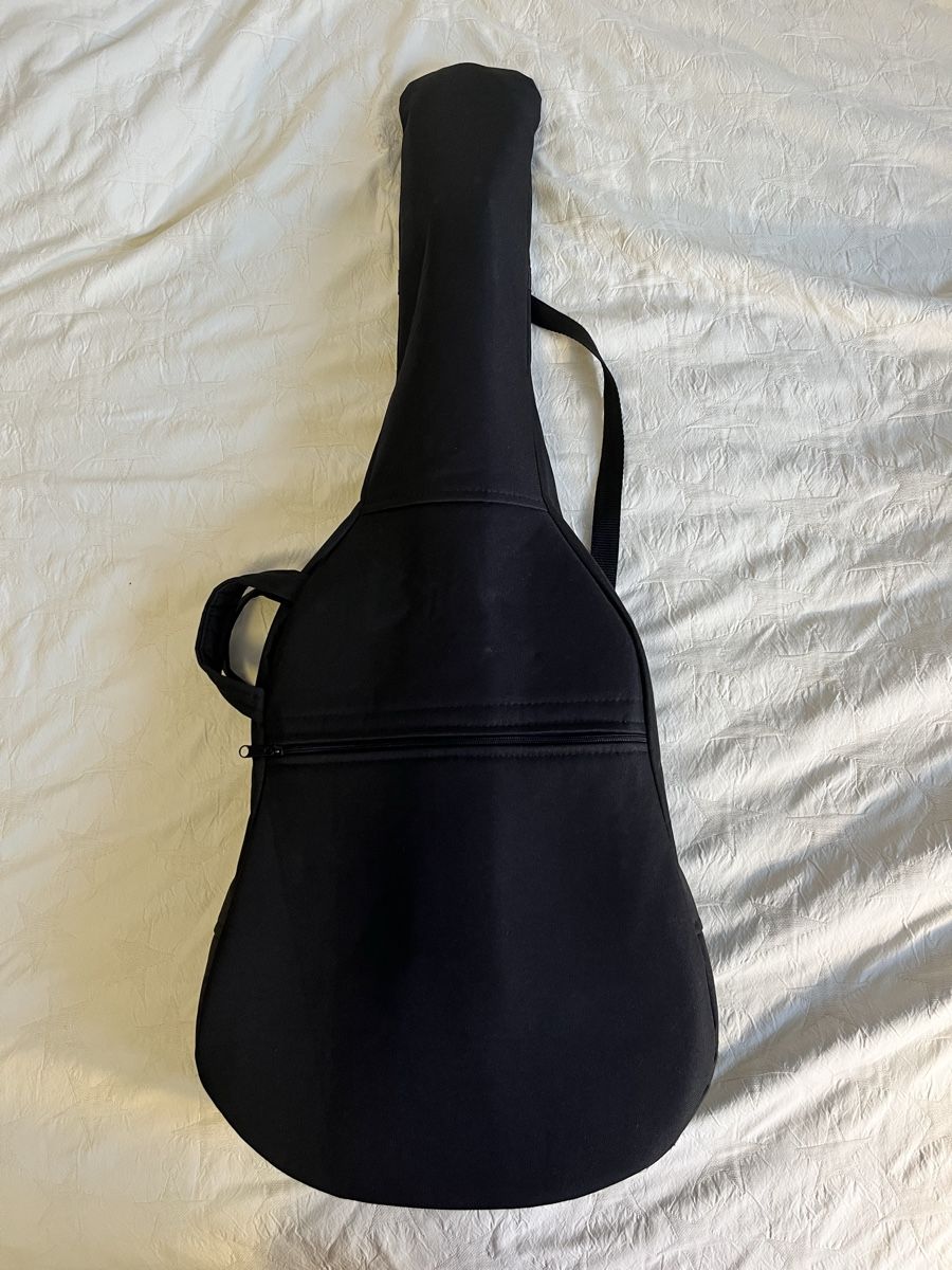 Strumenti musicali: Guitare Hora 7/8  – Usato da Lausanne venduto da luc_ddh5 1