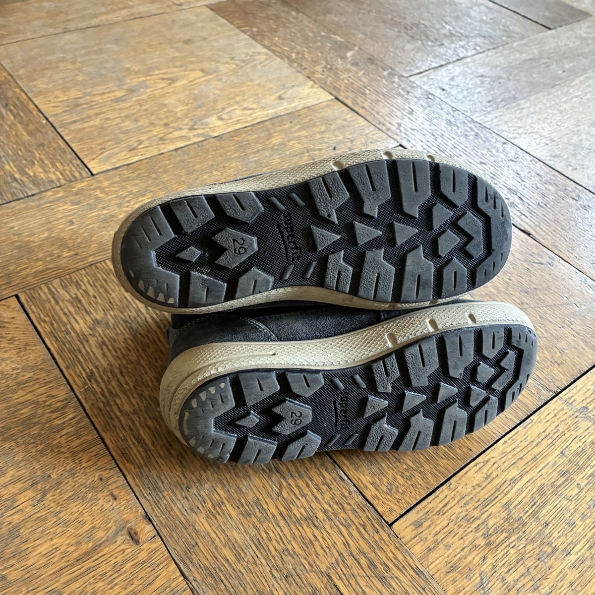 Chaussures garçon: Winterschuhe wasserfest Grösse 29 – D'occasion à Winterthur par bunteperlen 2