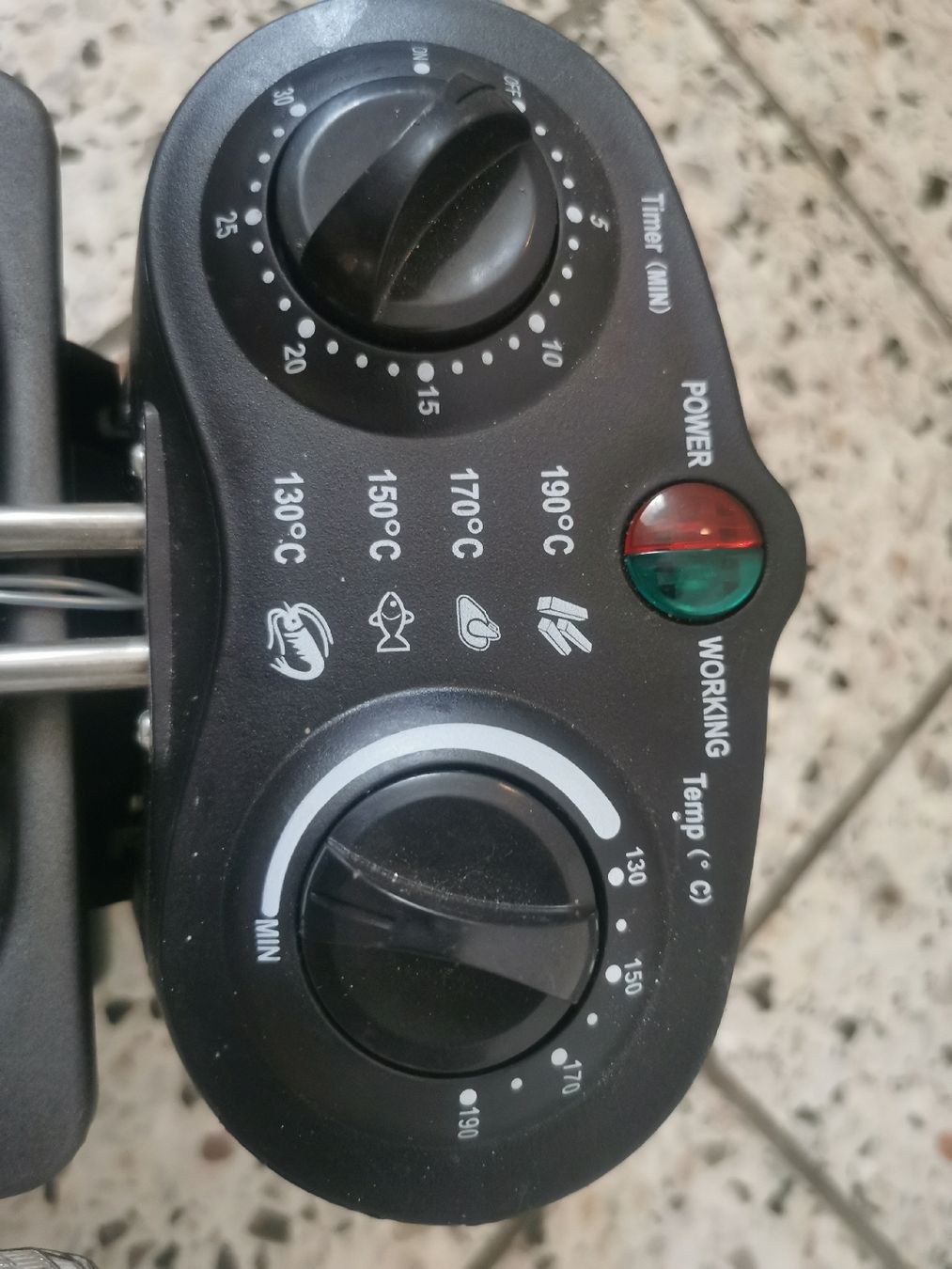 Ohmex Appareils de cuisine: Elektro Fritteuse von Ohmex – Neuf (Voir description) à Mellingen par fra_g7y8 2