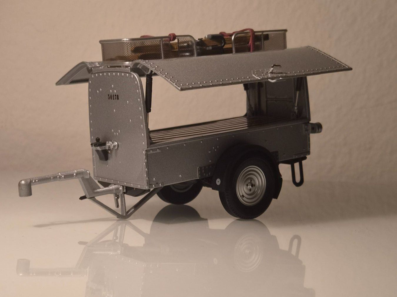 Modellini d'auto: Alpenwagen.ch PTT Elektro-Schlepper / Postkarren Set – Usato da Berikon venduto da Vintage_Touch 5