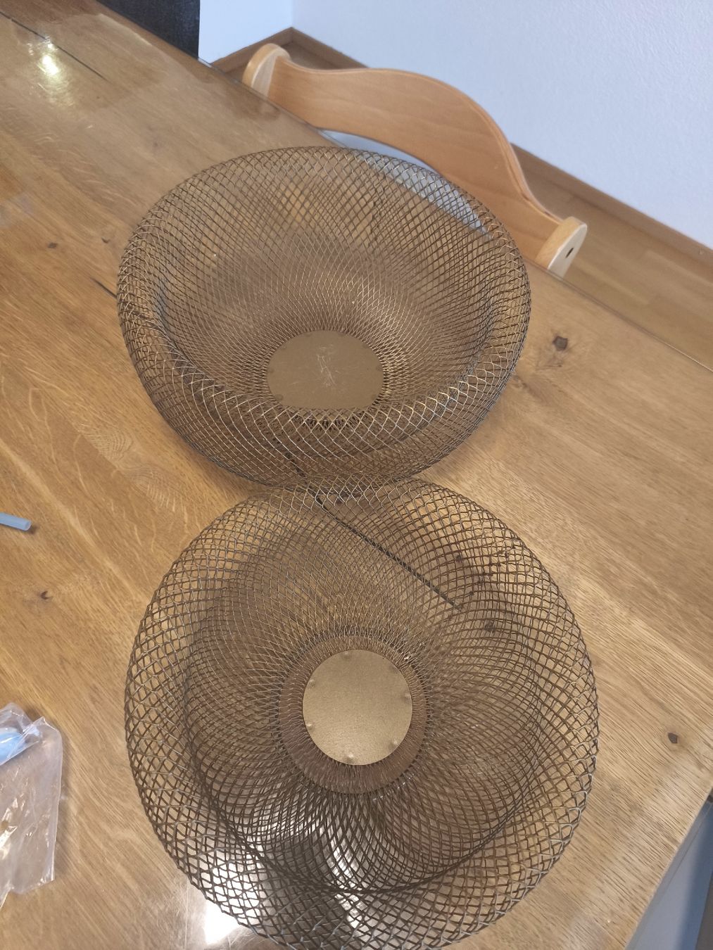 Altro in Antiquarato & Arte: 2x Golden Wire Fruit Basket – Nuovo (secondo la descrizione) da Dübendorf venduto da naj_szp5 1
