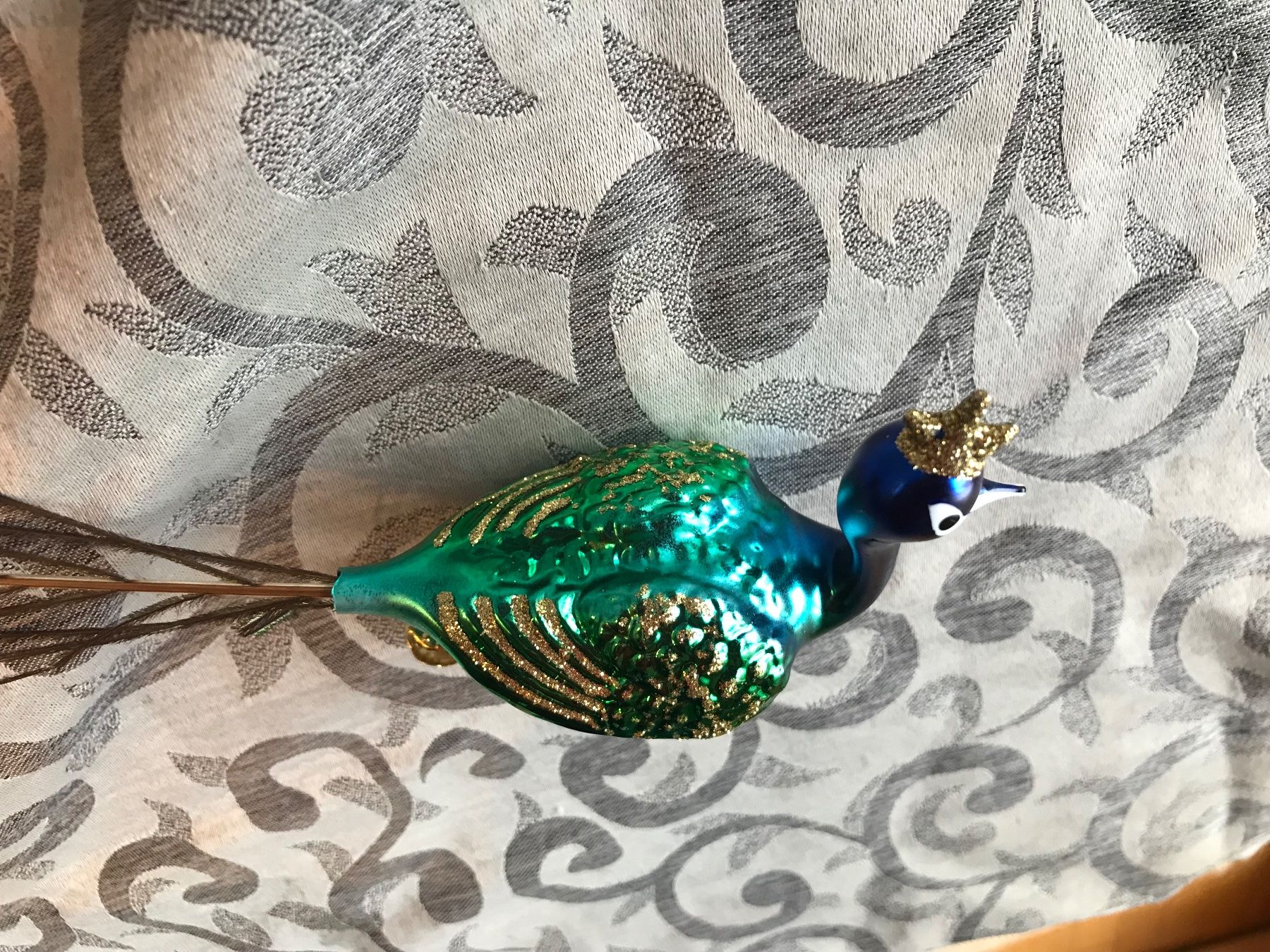 Tutte le decorazioni: gr. blauer Pfau Christbaumschmuck Ostern Vogel – Nuovo e nell'imballaggio originale da Alpnach Dorf venduto da marvo 3