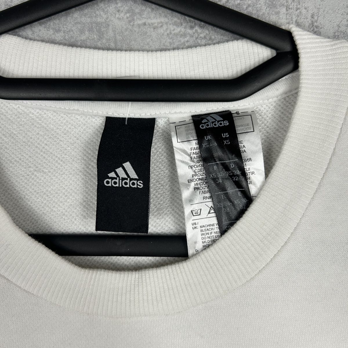 Adidas Maglioni & Felpe: Sweat oversize Adidas blanc - XS – Nuovo (secondo la descrizione) da Hauterive NE venduto da Leo_o 7