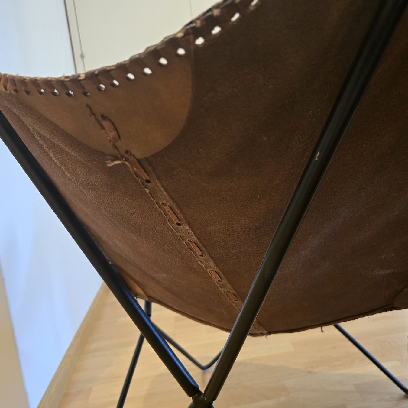 Poltrone: Schmetterlingsstuhl braun Leder gebraucht – Usato da Aesch BL venduto da Pina2021 4