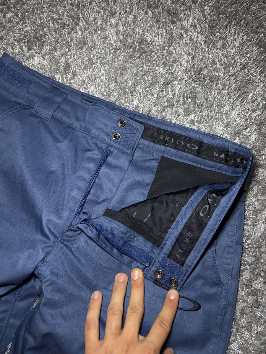 Oakley Pantaloni: Oakley Snowboard Pants Blue Size M – Usato da Brislach venduto da edu_t6pq 5